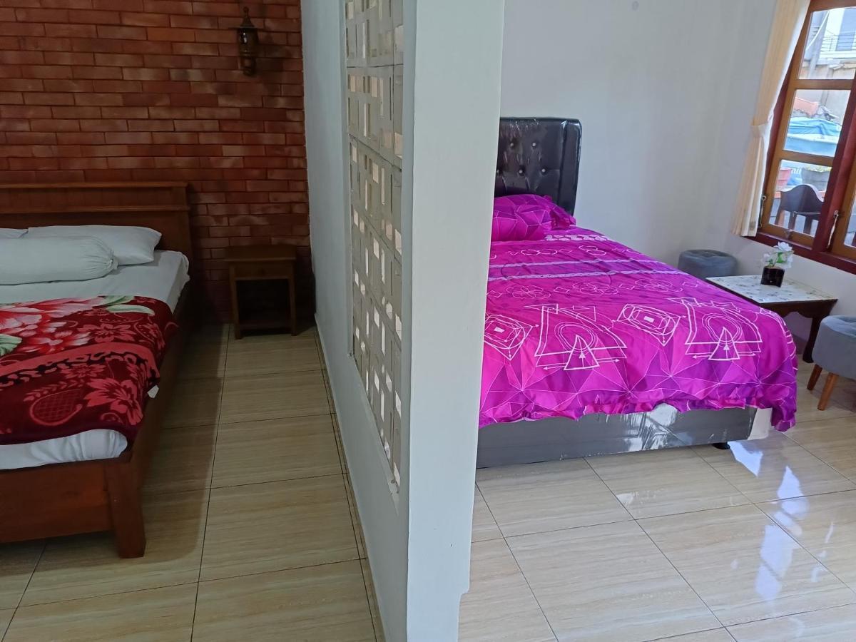 Warung Rizka Apartamento Ngadisari Exterior foto