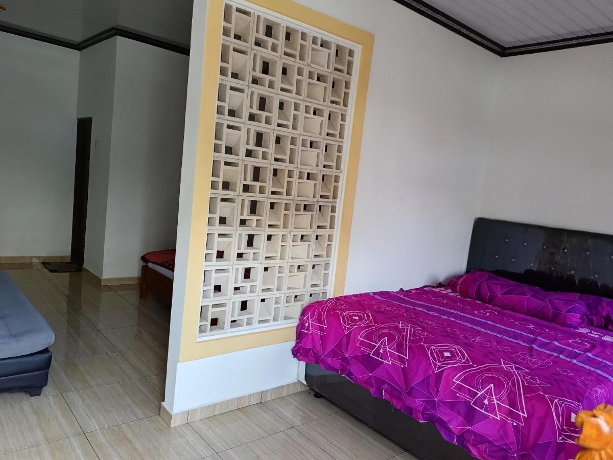 Warung Rizka Apartamento Ngadisari Exterior foto