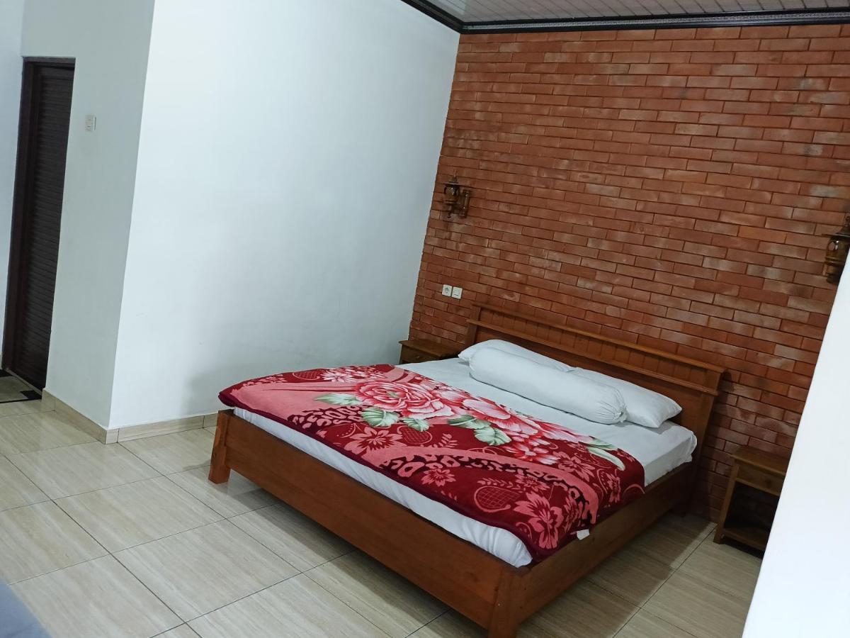 Warung Rizka Apartamento Ngadisari Exterior foto
